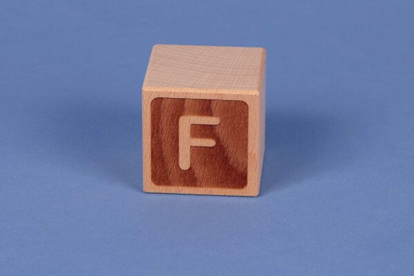 Buchstabenwürfel F negativ
