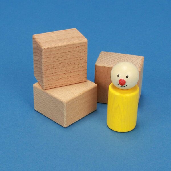 wooden blocks 4,5 x 4,5 x 3 cm